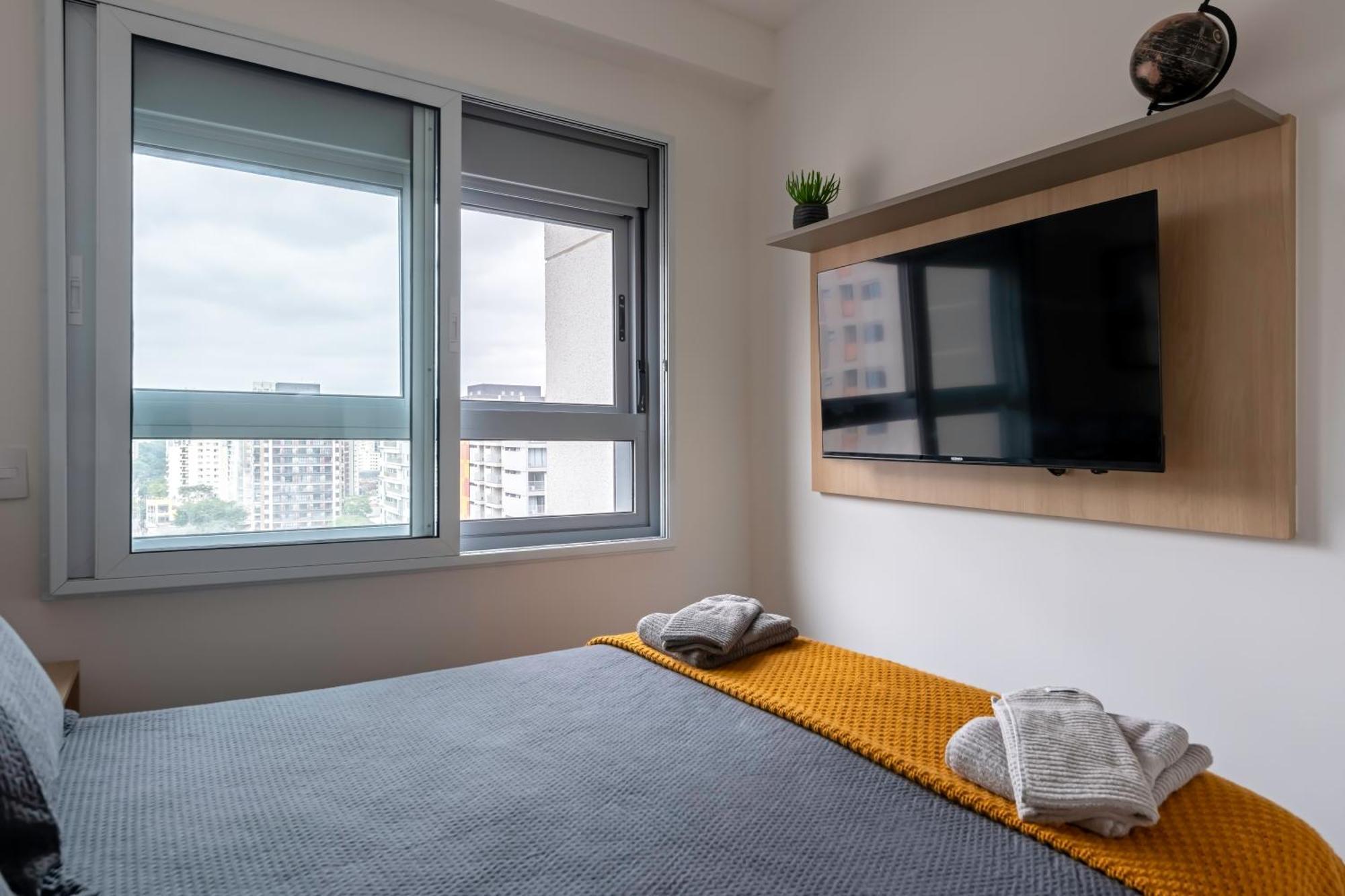 Com Varanda - Moema Apartamento