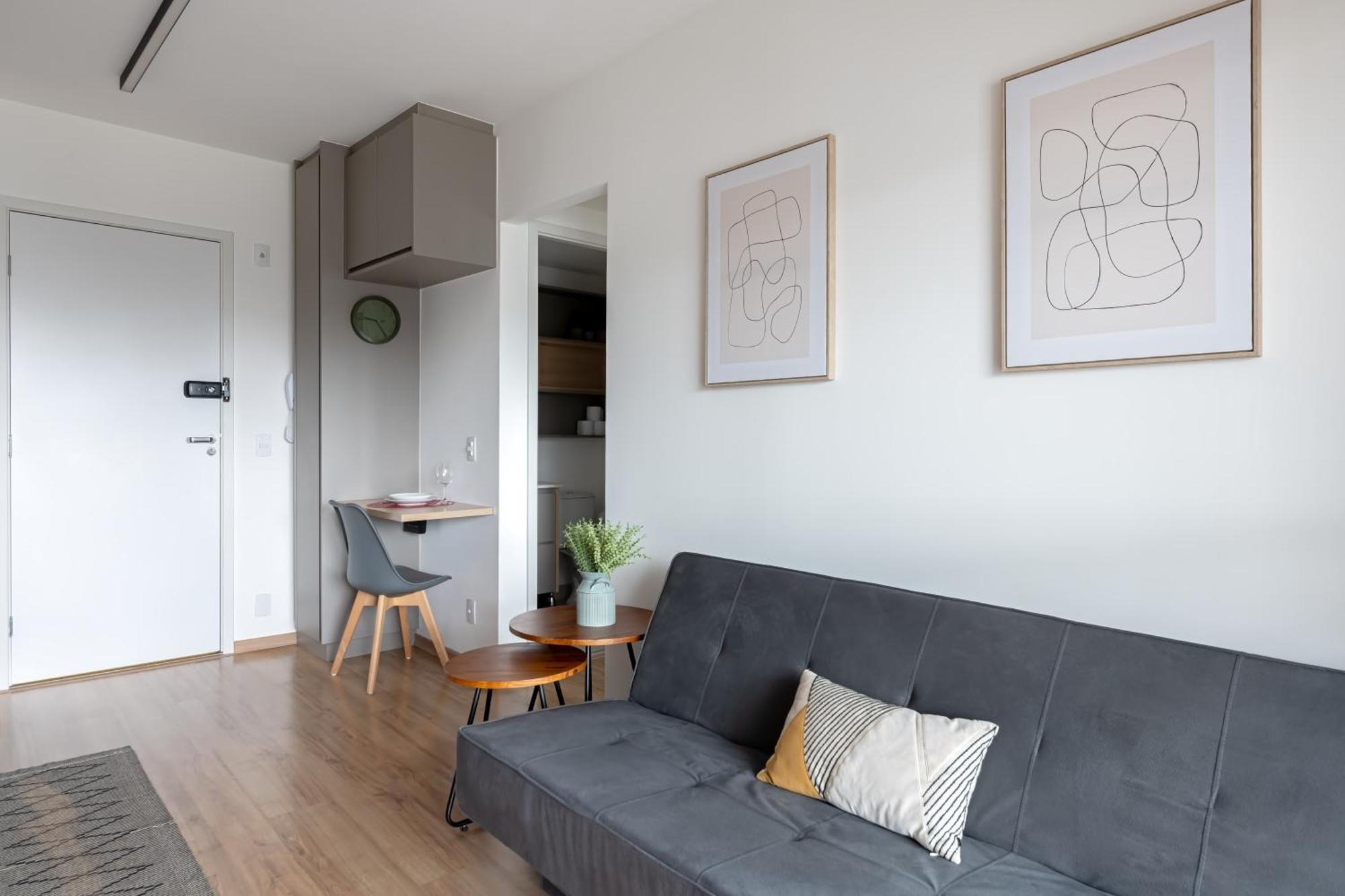 Apartamento Com Varanda - Moema *